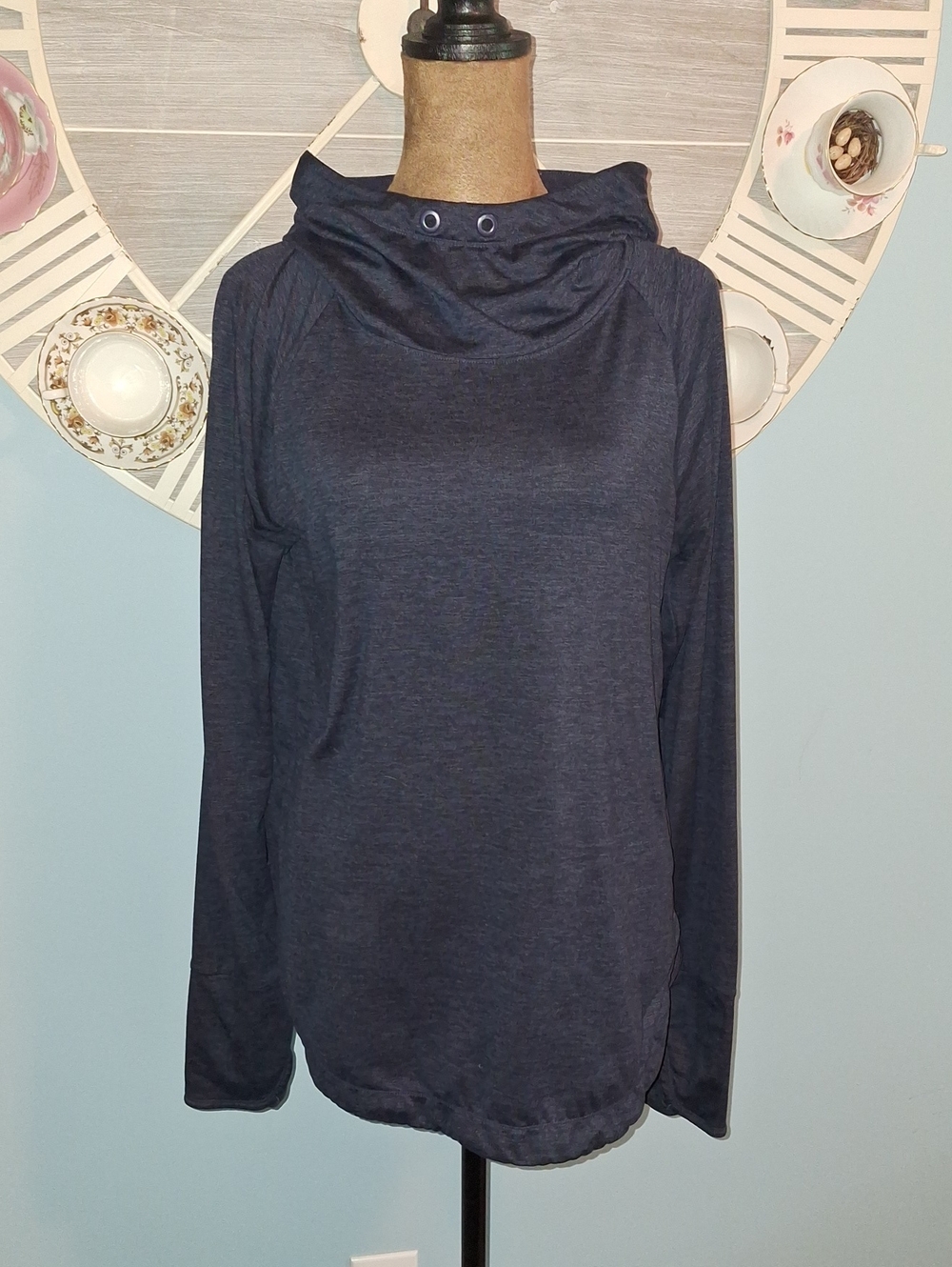 Athleta Slate Heather Navy Performance Top